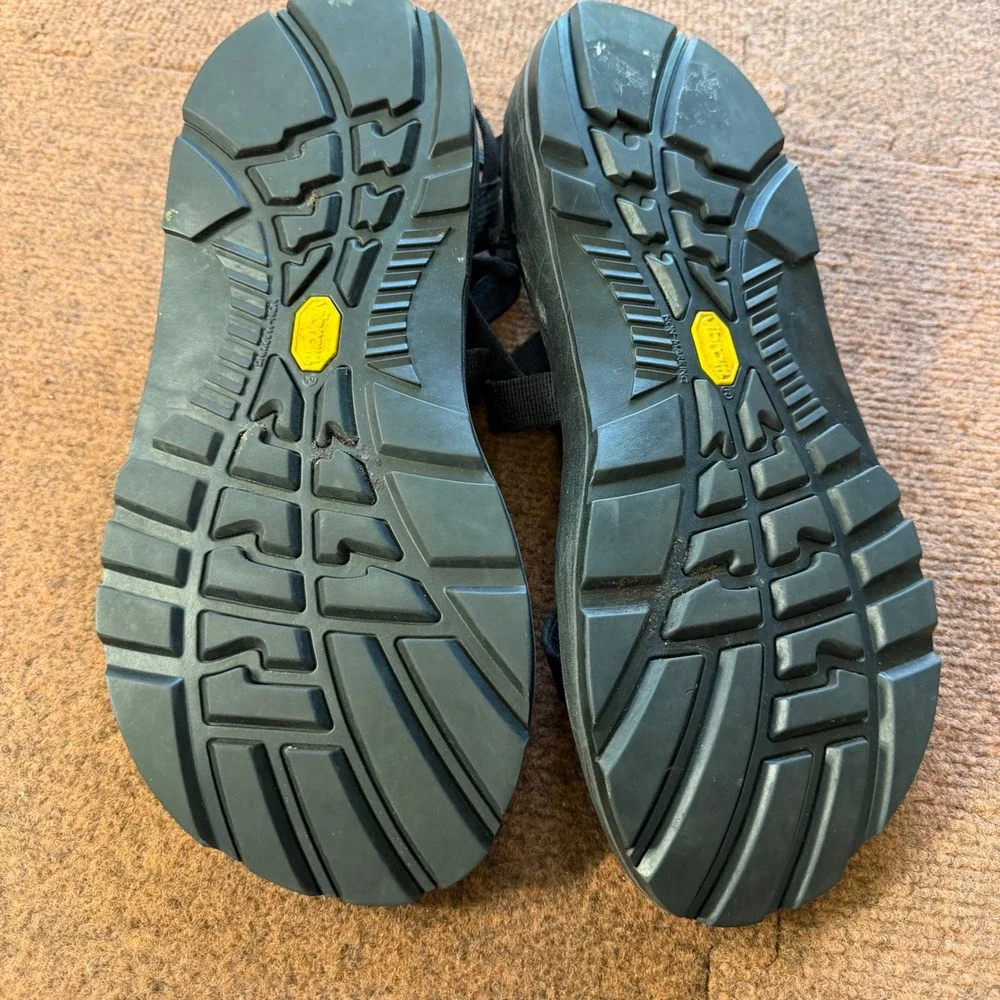 Chaco Z2 Classic Mens Sandals Black Toe Loop Hiking Water Shoes Vibram Size 13